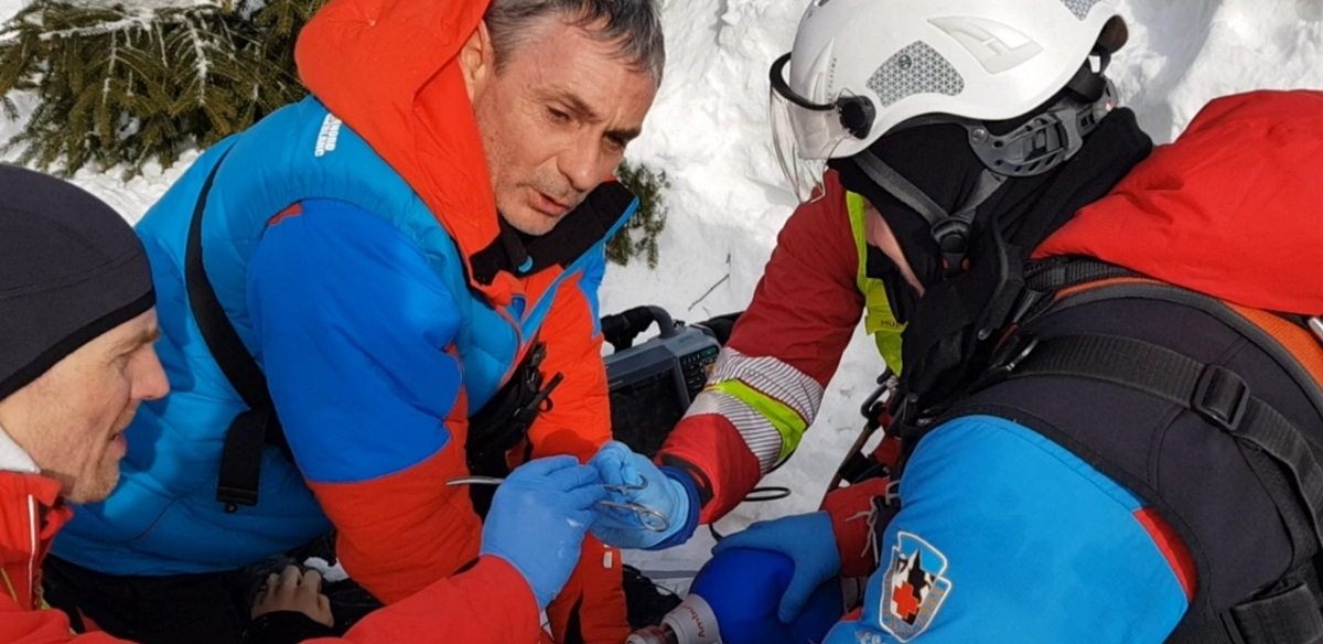  Snaha o záchranu mladšího skialpinisty (15. 2. 2012 – 14.15)
